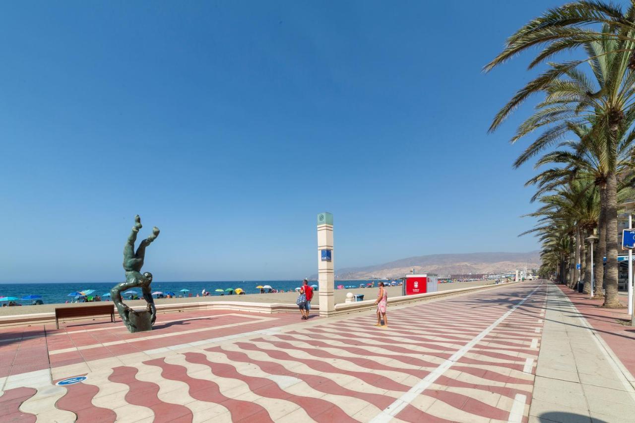 California 14 Fitsuite المرية المظهر الخارجي الصورة